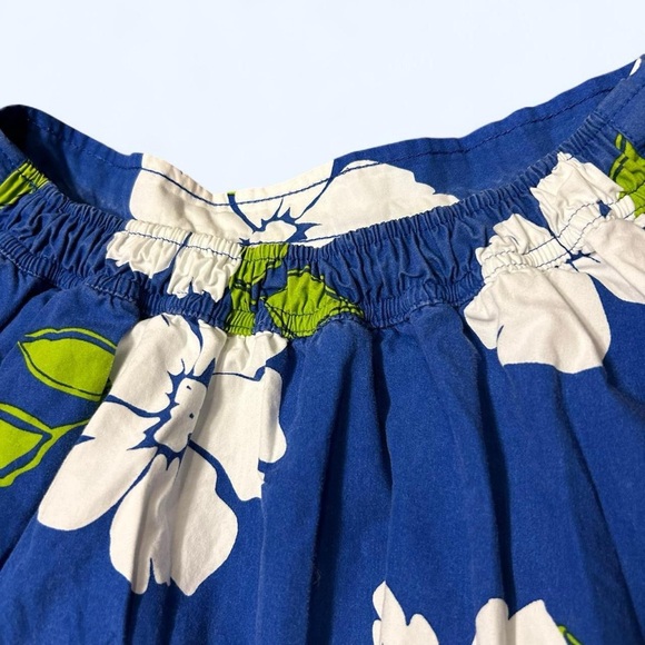 Y2K Blue Floral Mini Skirt by Hollister! - Picture 5 of 7